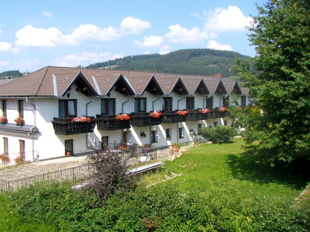 Hotel Angerhof Dorfstetten Exterior foto